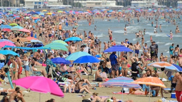 Bild vergrößern: Umfrage: Mehrheit im Sommerurlaub gut erholt - jeder Siebte aber nicht Bild vergrößern: Umfrage: Mehrheit im Sommerurlaub gut erholt - jeder Siebte aber nicht