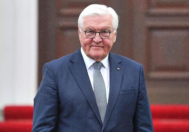 Bild vergrößern: Steinmeier fordert Bundesregierung zu Sozialreformen auf