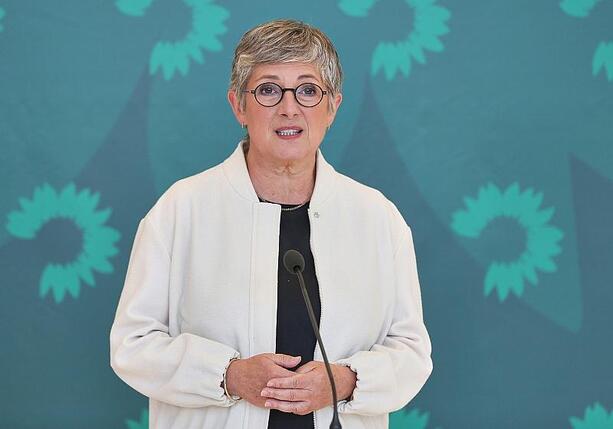 Bild vergrößern: Haßelmann wirft Regierung Haushaltstrickstereien vor