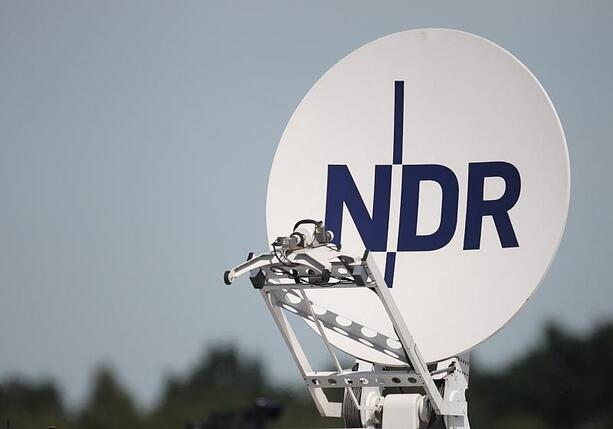 Bild vergrößern: Julia Ruhs beim NDR rausgeworfen - Scharfe Kritik aus der Union