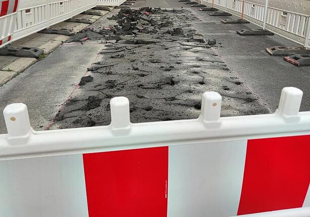 Bild vergrößern: Schnieder will mehr Geld für Straßenbau