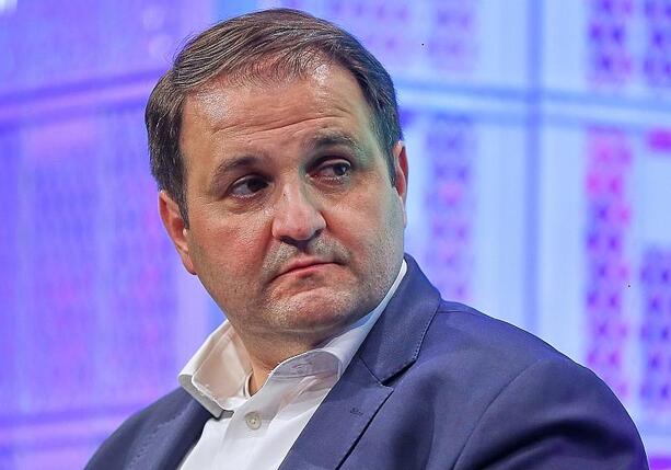Bild vergrößern: Liminski lobt NDR für Nachfolge-Entscheidung für Julia Ruhs