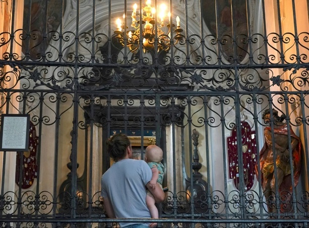 Bild vergrößern: Polnische Hotelkette bietet Bonusprogramm für's Kinderzeugen