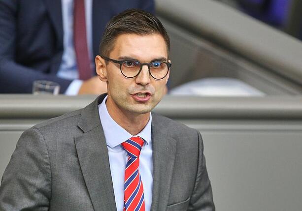 Bild vergrößern: Unionsfraktionsvize schließt AfD-Regierungsbeteiligung aus