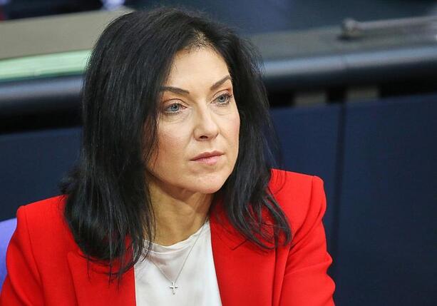 Bild vergrößern: Reiche will umfassende Rentenreform bis 2029