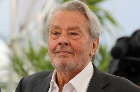 Vaterschaftsstreit um Schauspieler Alain Delon: Gericht hält Fall für verjährt