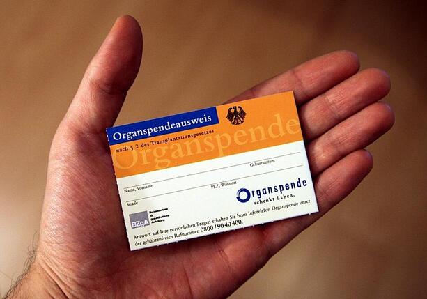 Bild vergrößern: Organspende: Lauterbach hofft auf Mehrheit für Widerspruchslösung