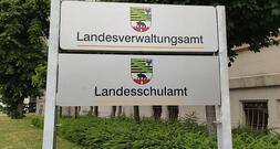 Allensbach: Vier Fünftel wollen geringere Privilegien für Beamte