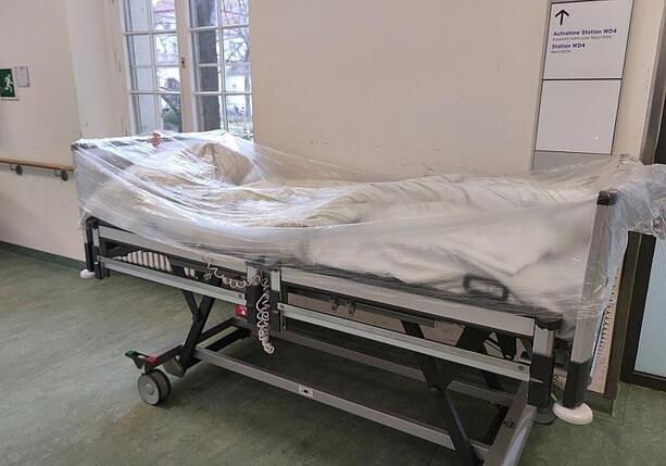 Bild vergrößern: Ärzte, Kliniken und Kassen fordern Ende des Bundes-Klinikatlas