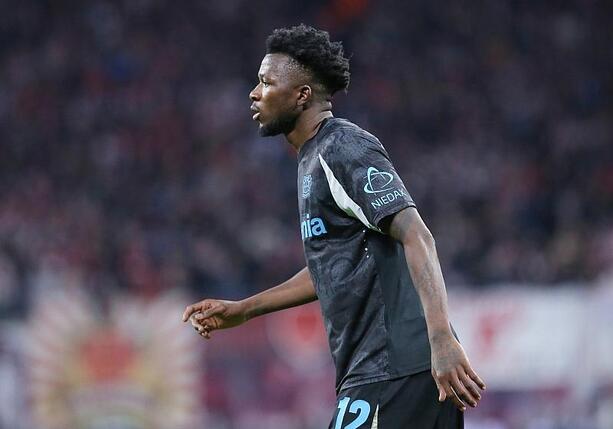 Bild vergrößern: 1. Bundesliga: Effektive Leverkusener bezwingen starkes St. Pauli
