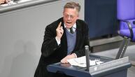 Grüne und Linke kritisieren Dobrindts Pläne für Drohnenabwehr