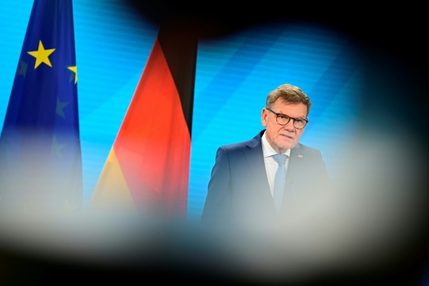 Bild vergrößern: Außenminister Wadephul besucht Polen - Treffen des Weimarer Dreiecks