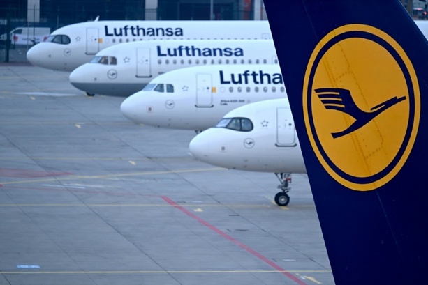 Bild vergrößern: Lufthansa plant Abbau von 4000 Stellen bis 2030