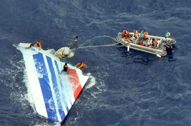Bild vergrößern: Rio-Paris-Absturz 2009: Berufungsprozess gegen Air France und Airbus beginnt
