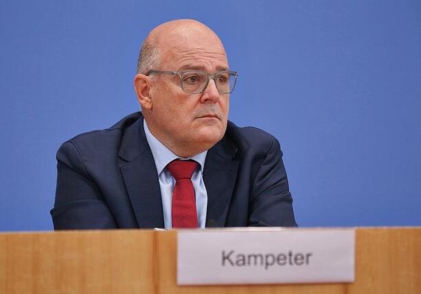 Bild vergrößern: Arbeitgeberverband für Abschaffung von Pflegegrad 1
