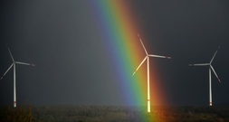 Trotz Flaute zu Jahresbeginn: Erneuerbare dank Solarstrom weiter im Aufwind