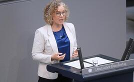 Grüne protestieren gegen mögliche Abschwächung von Klimazielen