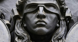 Mit Kabelbinder Mutter erwürgt: Lebenslange Haft für Mord in Thüringen