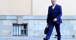 Klimaminister Schneider: Koalition bei Verbrenner-Aus noch nicht einig