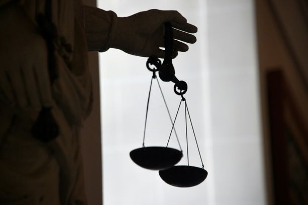 Bild vergrößern: Sexueller Kindesmissbrauch: Mehr als 13 Jahre Haft für Ex-Fußballtrainer in Essen