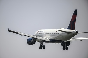 Zusammenstoß zweier Flugzeuge auf New Yorker Flughafen LaGuardia