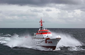 Segeljacht brennt in Lübecker Bucht - Skipper gerettet