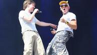 01099 stürmen an Spitze der Album-Charts