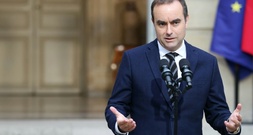 Frankreichs Premierminister will Haushalt nicht mit Verfassungstrick durchs Parlament boxen