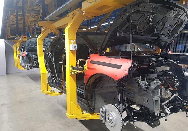 Bild vergrößern: Spiegel: VDA schreibt an CDU-Papier zur Autoindustrie mit