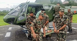 Mehr als 60 Tote nach Erdrutschen und Überschwemmungen in Nepal und Indien