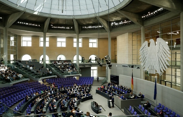 Bild vergrößern: Bundestag tagt zu zwei Jahren Gaza-Krieg und Reform des Staatsbürgerschaftsrechts