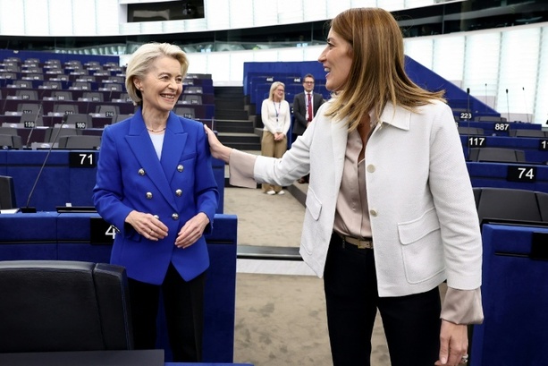 Bild vergrößern: Misstrauensanträge gegen von der Leyen im EU-Parlament gescheitert Bild vergrößern: Misstrauensanträge gegen von der Leyen im EU-Parlament gescheitert