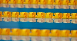 Tod von Kind bei Schwimmkurs: Bewährungsstrafe für Schwimmlehrerin in Hamburg