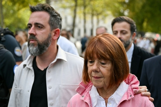 Bild vergrößern: Berufungsgericht verschärft Haftstrafe für Vergewaltiger von Gisèle Pelicot Bild vergrößern: Berufungsgericht verschärft Haftstrafe für Vergewaltiger von Gisèle Pelicot