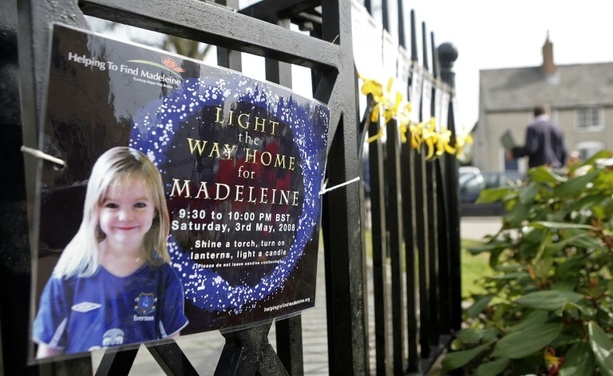 Bild vergrößern: Stalking-Prozess: Schwester von Maddie McCann schildert gruselige Nachrichten Bild vergrößern: Stalking-Prozess: Schwester von Maddie McCann schildert gruselige Nachrichten