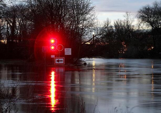 Bild vergrößern: Verdi fürchtet Stellungstreichungen bei Wasserstraßenverwaltung Bild vergrößern: Verdi fürchtet Stellungstreichungen bei Wasserstraßenverwaltung