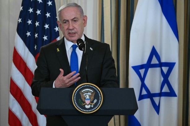 Bild vergrößern: Israelische Regierung billigt Gaza-Abkommen zur Freilassung der Geiseln Bild vergrößern: Israelische Regierung billigt Gaza-Abkommen zur Freilassung der Geiseln
