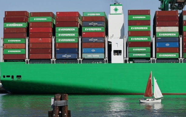 Bild vergrößern: China will spezielle Hafengebühren für Schiffe aus den USA erheben Bild vergrößern: China will spezielle Hafengebühren für Schiffe aus den USA erheben