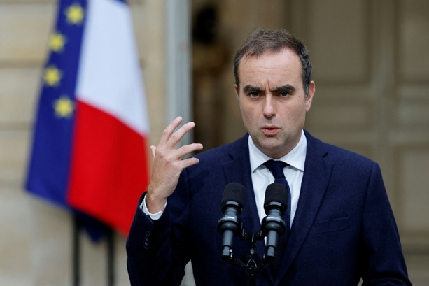 Bild vergrößern: Macron betraut Sébastien Lecornu erneut mit dem Amt des Premierministers