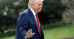 Haushaltssperre in den USA: Trump-Regierung startet Entlassungen im Staatsapparat