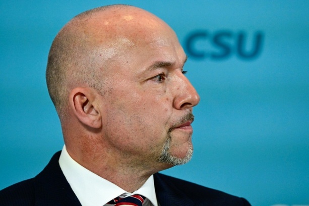 Bild vergrößern: CSU fordert Aufhebung aller Sanktionen und Reisewarnungen für Israel Bild vergrößern: CSU fordert Aufhebung aller Sanktionen und Reisewarnungen für Israel