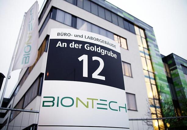 Bild vergrößern: Kartellamt erlaubt Übernahme von Curevac durch Biontech Bild vergrößern: Kartellamt erlaubt Übernahme von Curevac durch Biontech