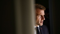 Frankreichs Präsident Macron plant im Fall eines Regierungssturzes Neuwahlen