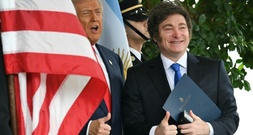 Trump knüpft Finanzhilfe für Argentinien an Wahlerfolg von Präsident Milei