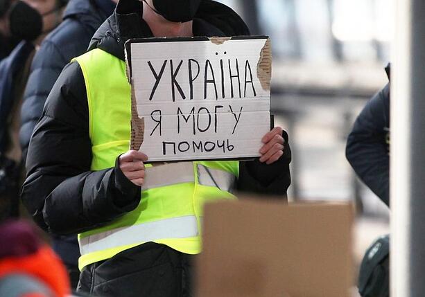 Bild vergrößern: Deutlicher Anstieg junger ukrainischer Männer in Deutschland Bild vergrößern: Deutlicher Anstieg junger ukrainischer Männer in Deutschland