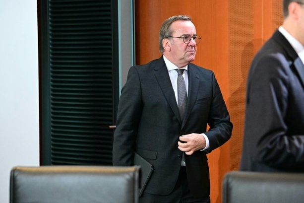 Bild vergrößern: Wehrdienst-Streit mit der Union: Pistorius sieht Zeitplan nicht gefährdet