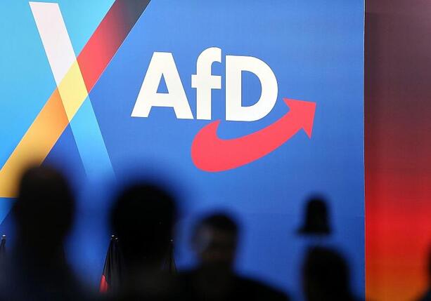 Bild vergrößern: SPD und Linke verurteilen Unionsaussagen zu Annäherung an AfD Bild vergrößern: SPD und Linke verurteilen Unionsaussagen zu Annäherung an AfD