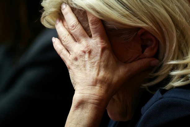 Bild vergrößern: Niederlage für Rechtspopulistin Le Pen: Kandidaturverbot bleibt Bild vergrößern: Niederlage für Rechtspopulistin Le Pen: Kandidaturverbot bleibt