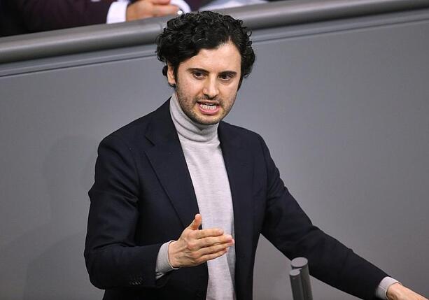 Bild vergrößern: SPD-Fraktion pocht auf Brandmauer zur AfD Bild vergrößern: SPD-Fraktion pocht auf Brandmauer zur AfD