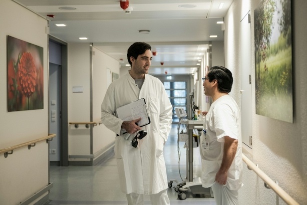 Bild vergrößern: Umfrage: Drei Viertel der Gesundheits-Fachkräfte berichten von Übergriffen Bild vergrößern: Umfrage: Drei Viertel der Gesundheits-Fachkräfte berichten von Übergriffen